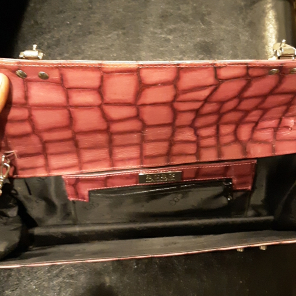 BCBG Maxazria magenta vintage clutch lItalian Leather purse also has strap - Picture 8 of 8